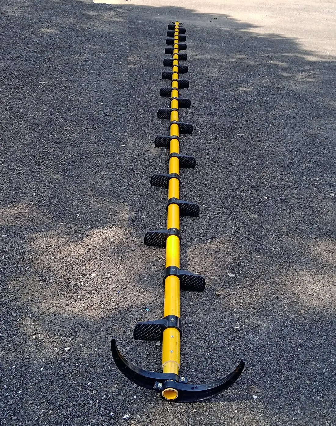 8–24 Ft Skyreach Lightweight FRP Fiberglass Extension Ladder (Non-Conductive Safety Ladder) – Festel view 3